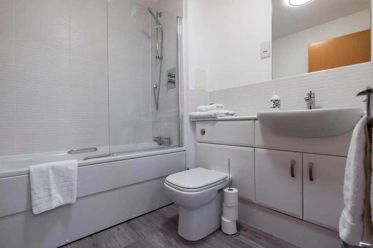 Parkhill Luxury Serviced Apartments - Hilton Campus Αμπερντήν